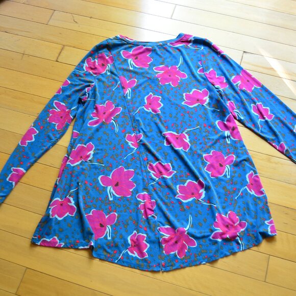 LOGO by Lori Goldstein Rayon 230 Floral Split Back Top Seaport Blue Size L - Picture 8 of 11